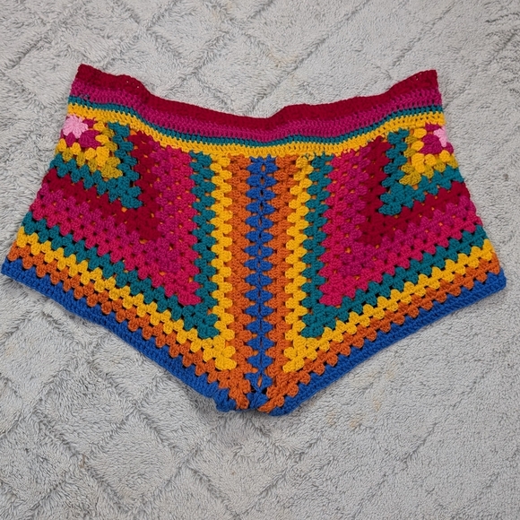 Farm Rio Shorts Womens XS Pink Yellow Striped Scarf Crotched Beach Travel Boho - Picture 8 of 9